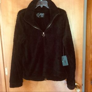 NWT: fluffy black pullover fleece for yourself or makes a perfect gift